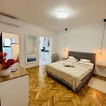 Studio Zara